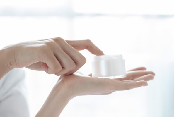 1. 保濕要確實,加強肌膚屏障